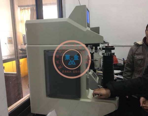 凸鼻式數顯全小黄片软件下载在用戶實驗室交付使用（浙江納稅大戶，行業龍頭）